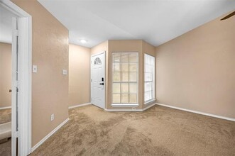 2509 Sunflower Dr in Arlington, TX - Building Photo - Building Photo