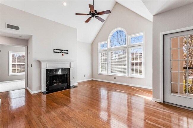 3636 Habersham Rd NW in Atlanta, GA - Building Photo - Building Photo