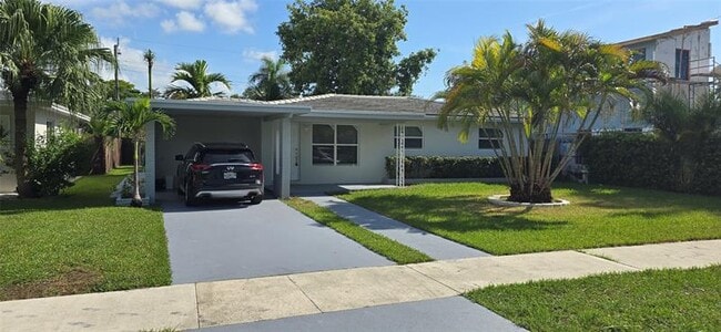 property at 825 NE 4th St