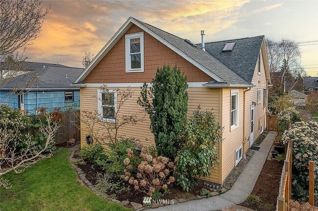 property at 626 NW 82nd St