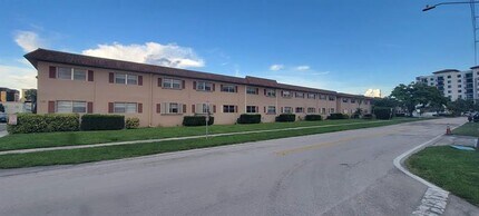 600 SW 2nd Ave in Boca Raton, FL - Building Photo - Building Photo