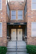 252 S Washington Ave in Columbus, OH - Foto de edificio - Building Photo