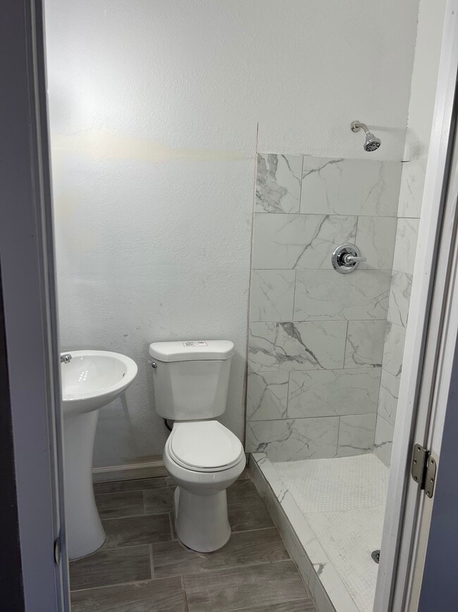 4604 E Van Buren Ave in Las Vegas, NV - Foto de edificio - Building Photo