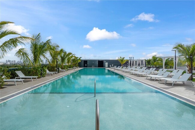 2800 SW 27th Terrace