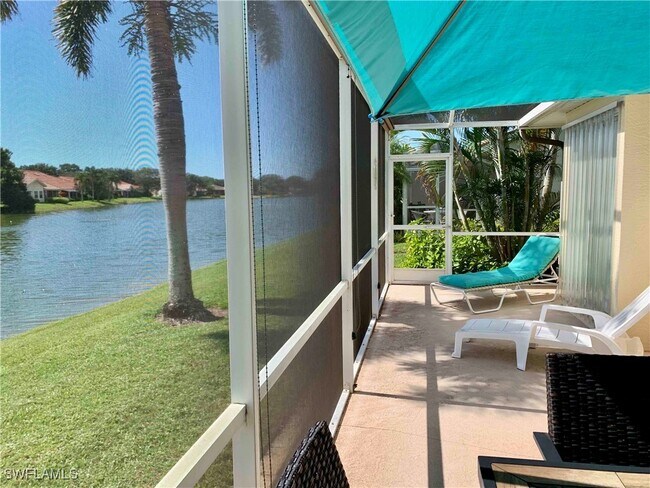 7050 Lone Oak Blvd in Naples, FL - Building Photo - Building Photo