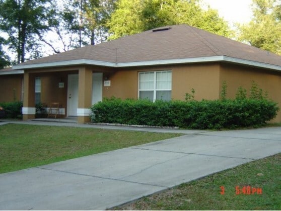 property at 2721 NE 22nd Ct