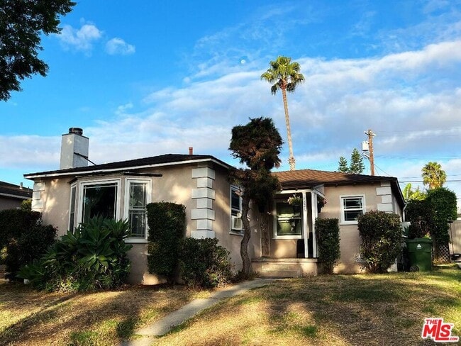 property at 1829 S Fairfax Ave