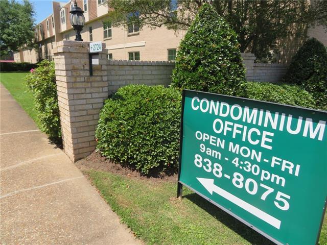 property at 2720 Whitney Pl