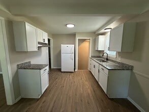 14910 E State Fair Ave in Detroit, MI - Building Photo - Building Photo