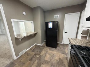 2016 Key Ln in Kansas City, KS - Building Photo - Building Photo