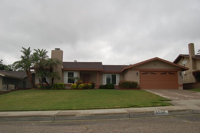 property at 5564 Louise St