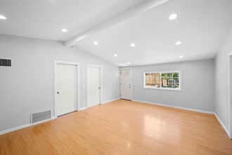 10617 Wilsey Ave in Tujunga, CA - Building Photo - Building Photo