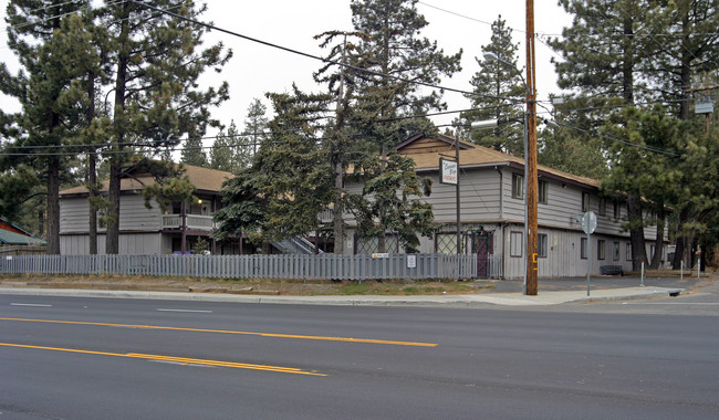 The Carriage Stop Apartments in Big Bear Lake, CA - Building Photo - Building Photo