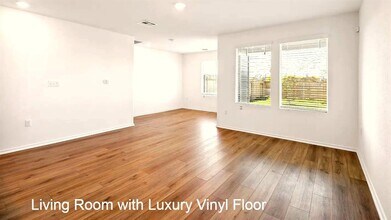 7108 Spotted Leaf Way in Del Valle, TX - Building Photo - Building Photo