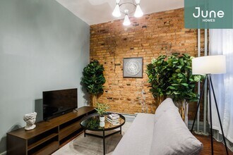 400 W 20th St-Unit -A in New York, NY - Building Photo - Building Photo