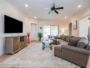 2529 St Lucia Cir in Vero Beach, FL - Building Photo - Building Photo
