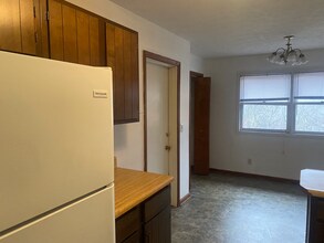 1770 IN-46, Unit 2 D in Nashville, IN - Foto de edificio - Building Photo