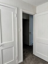 22241 Lyndon St in Detroit, MI - Building Photo - Building Photo