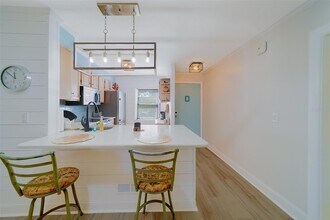 13827 Mission Oaks Blvd, Unit 10C in Seminole, FL - Building Photo - Building Photo