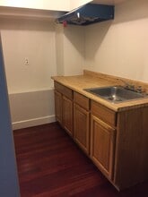 369 Winchester St in Daly City, CA - Building Photo - Building Photo