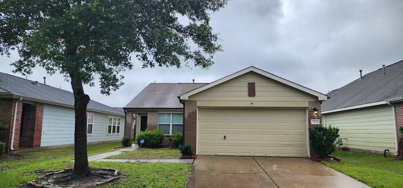 3411 Legends Wild Dr in Spring, TX - Building Photo