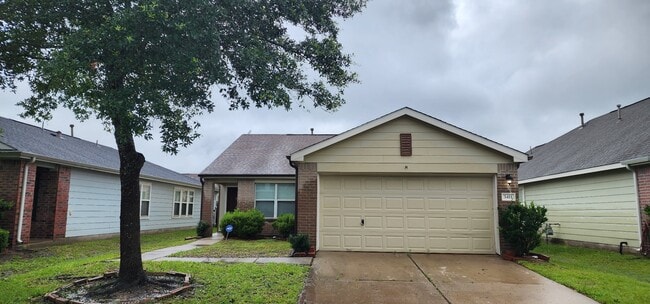 property at 3411 Legends Wild Dr