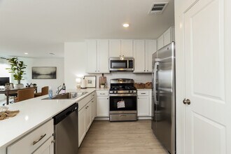 Brookmill in San Antonio, TX - Building Photo - Building Photo