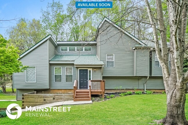 property at 701 Jamestown Pl