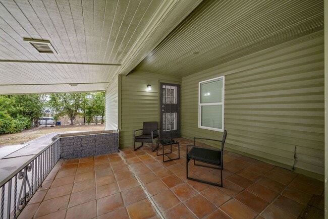 property at 636 Rigsby Ave