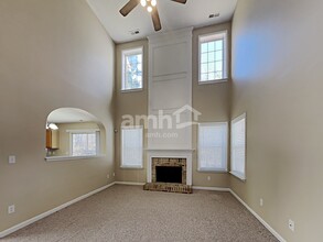 612 Crossview Ln in Durham, NC - Building Photo - Building Photo