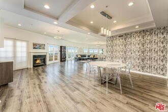 1278 S Camden Dr-Unit -202 in Los Angeles, CA - Foto de edificio - Building Photo