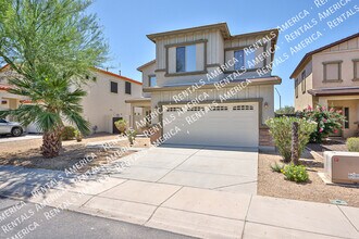 17641 W Young St in Surprise, AZ - Building Photo - Building Photo