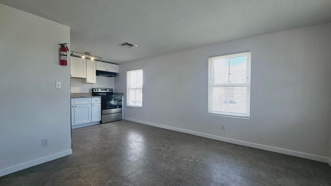 property at 914 10th St