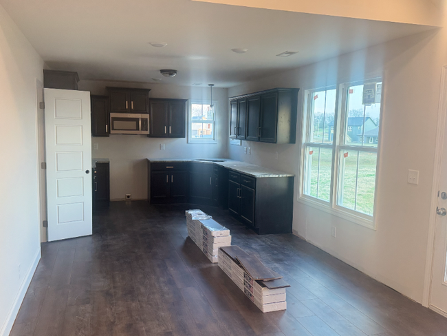 511 Ayden Ln in Clarksville, TN - Building Photo - Building Photo