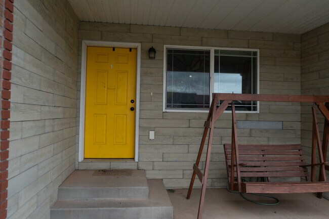 2626 Knadler St in Laramie, WY - Foto de edificio - Building Photo