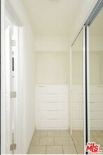 1261 Laurel Ave in West Hollywood, CA - Building Photo - Building Photo