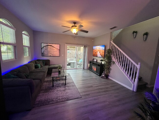 2834 Stonegate Dr in West Sacramento, CA - Building Photo - Building Photo
