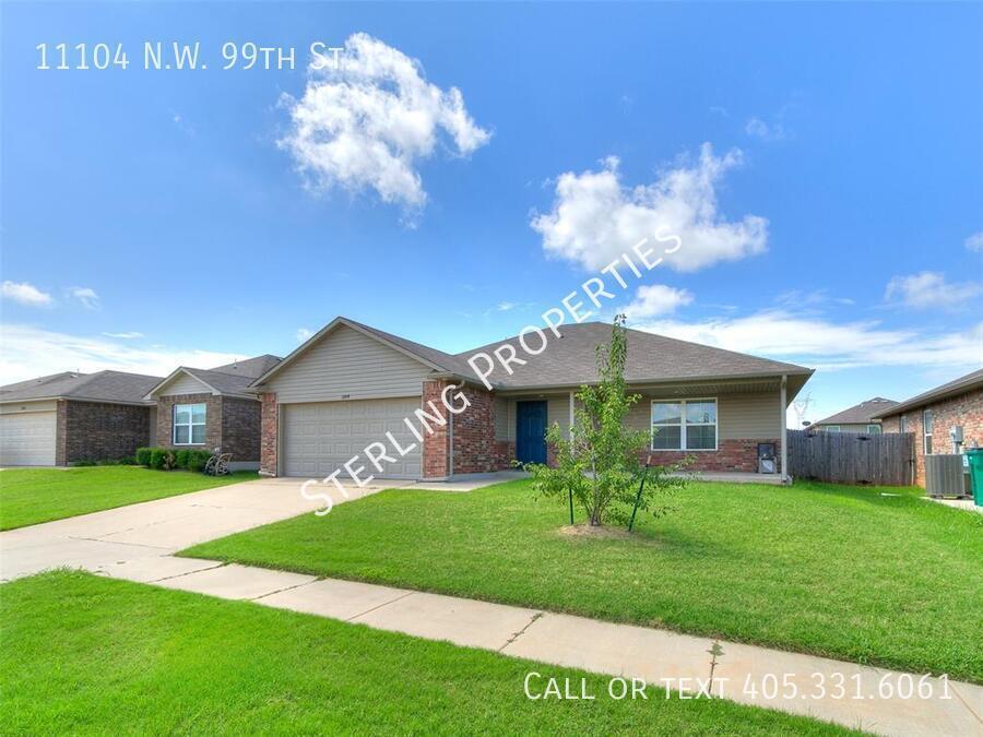 11104 NW 99th St in Yukon, OK - Foto de edificio
