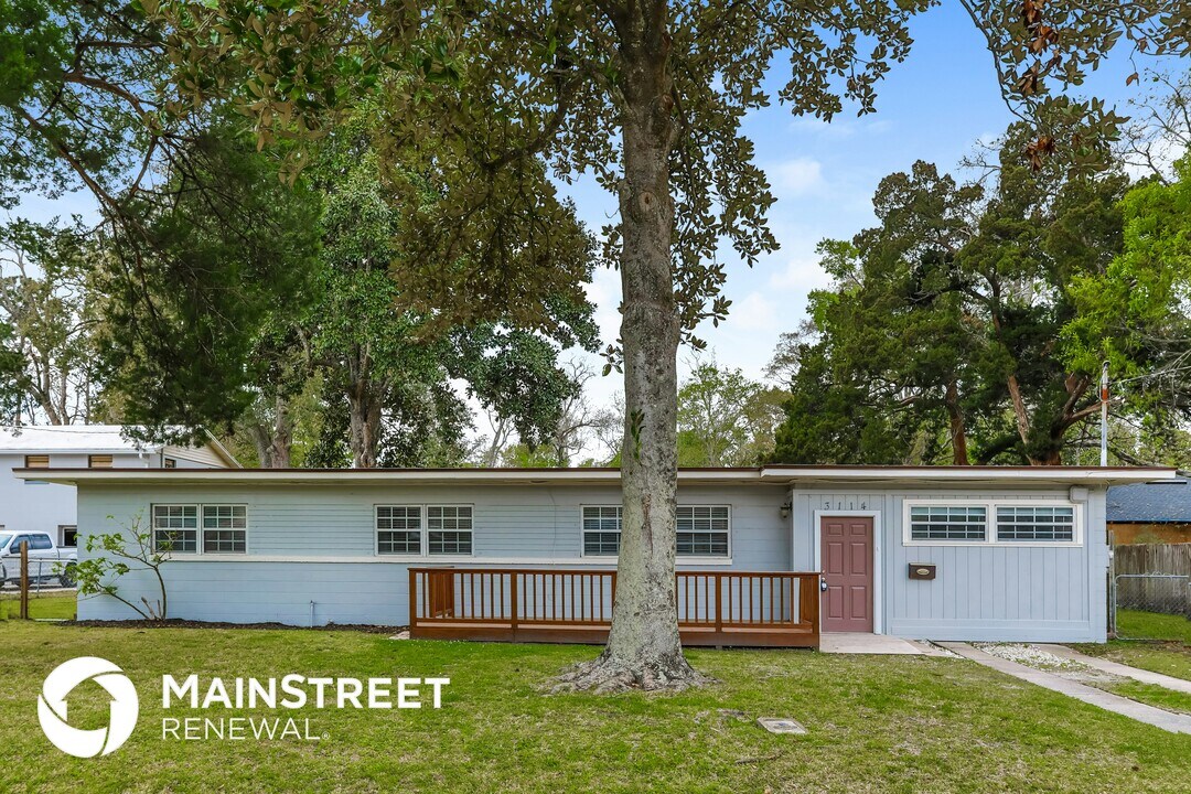 3114 Hampton Ave E in Jacksonville, FL - Foto de edificio