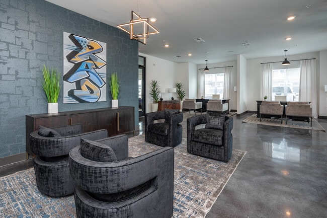Radius at Donelson in Nashville, TN - Building Photo - Lobby