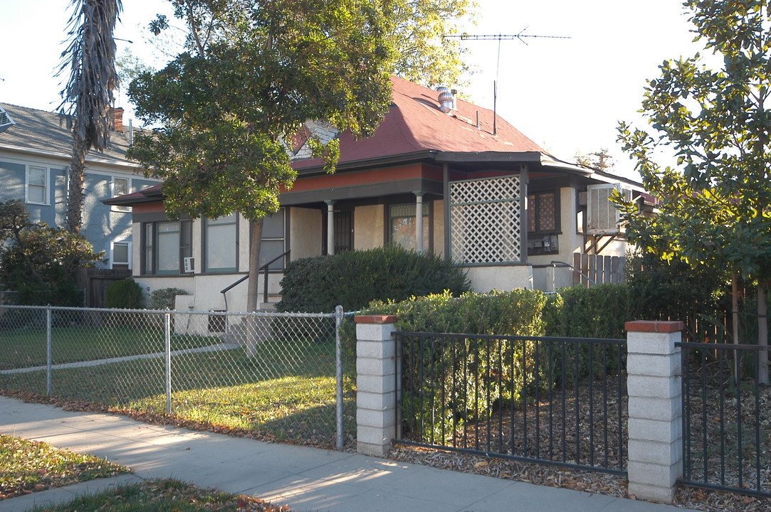 3624-3636 Locust St in Riverside, CA - Foto de edificio