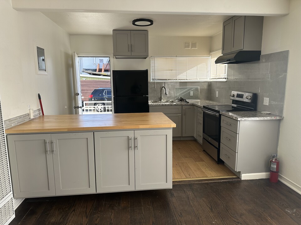 1055 61st St, Unit 1055 in Oakland, CA - Foto de edificio