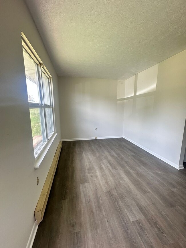 121 Morningside Dr in Broadway, VA - Building Photo - Building Photo