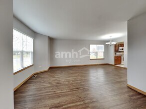 25715 S Jasmine Ln in Monee, IL - Foto de edificio - Building Photo