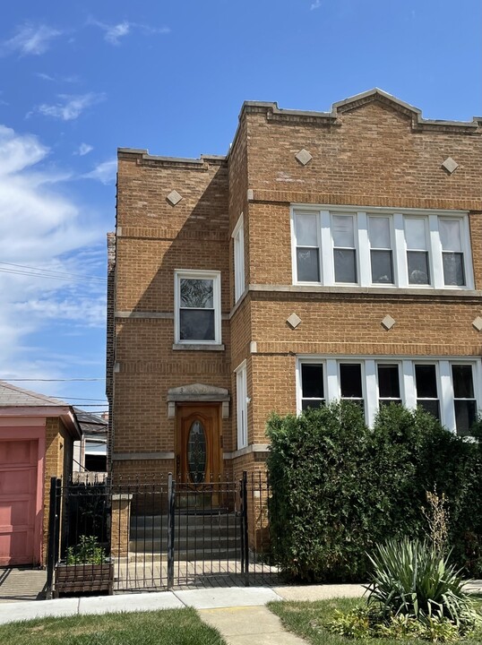 3541 N Lowell Ave-Unit -2 in Chicago, IL - Building Photo