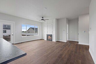 645 Idaho Ave in Sugar City, ID - Building Photo - Building Photo