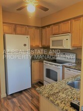 11640 N 51st Ave-Unit -APT 150 in Glendale, AZ - Building Photo - Building Photo