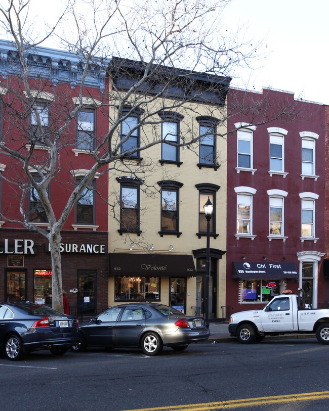932 Washington St in Hoboken, NJ - Building Photo - Building Photo