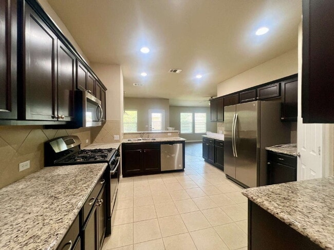 426 Goddard in Kyle, TX - Building Photo - Building Photo