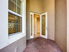 15646 Aurora Lake Cir in Sun City Center, FL - Building Photo - Building Photo
